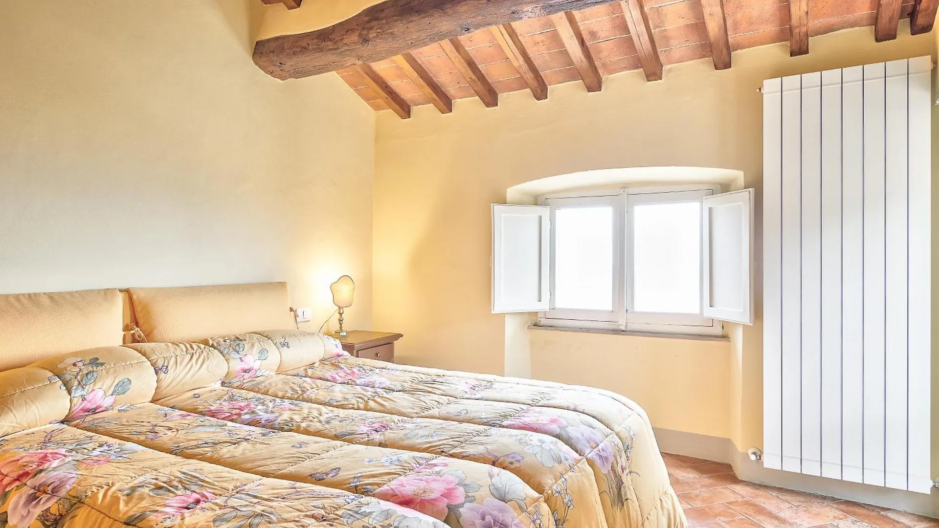 La Terrazza - Together In Tuscany Cortona 0*,  Italy